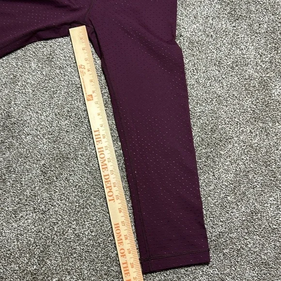 Lululemon capri crop leggings size 4 maroon deep purple cross waist polka dot - Picture 4 of 8